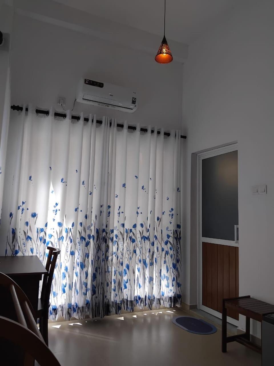 White Lodge Κάντι Εξωτερικό φωτογραφία